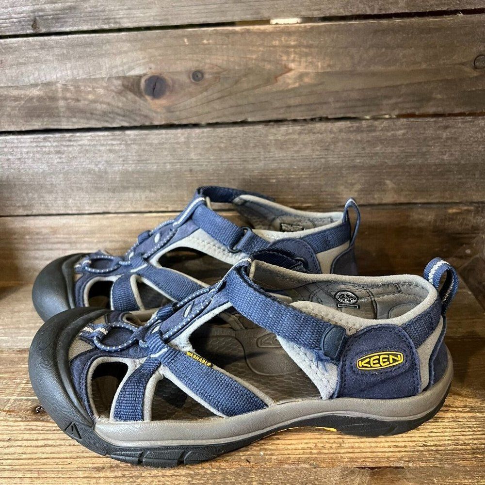 Childrens Kids Keen Newport Venice H2 Waterproof Blue Shoes Sandals Size 5 Y GUC